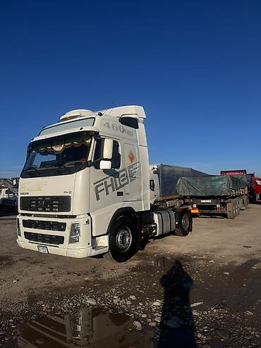 Коммерческий транспорт: Тягач, Volvo, 2003 г., Без прицепа — 2