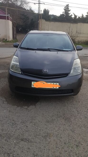 prius qiymət: Toyota Prius: 1.5 л | 2008 г. Хэтчбэк