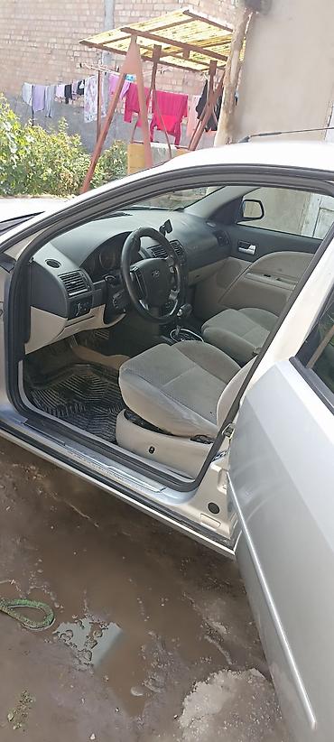 шины на гольф 3: Ford Mondeo: 2001 г., Автомат, Седан — 10