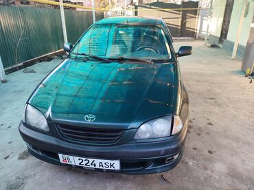 Toyota: Toyota Avensis: 1998 г., 1.8 л, Механика, Бензин, Седан