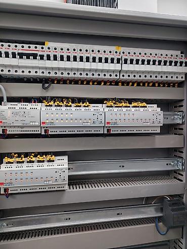 architect oriflame: Peşəkar ustalıqla sizin xidmətinizdəyik Elektrik,Santexnik — 2