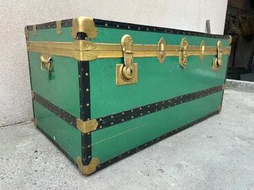 Ostali stilski nameštaj: Stara škrinja / sanduk 🪵✨ Stara škrinja/sanduk, u dobrom stanju, kao — 2