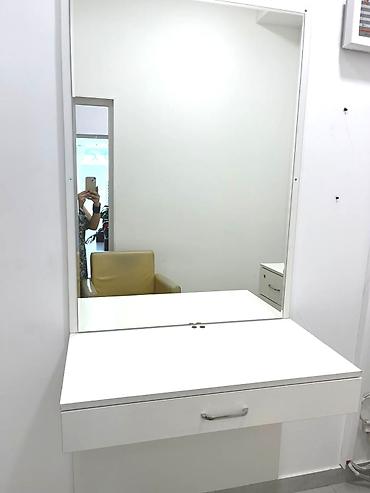 Salon, tibbi mebel: Ağ rəngli salon/mebel dəsti Ayrida satilir. - 2 ədəd çəkməcəli — 2