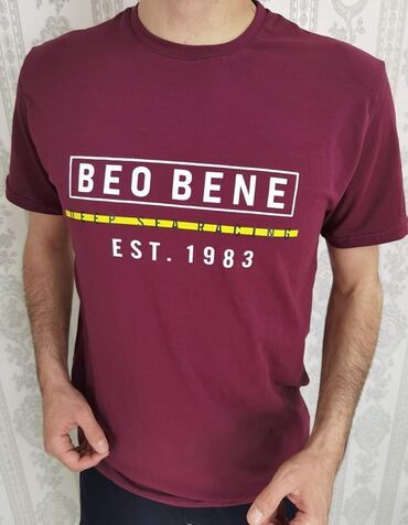 Majice: 1790 dinara 
Pamuk
M L XL XXL 3XL — 10