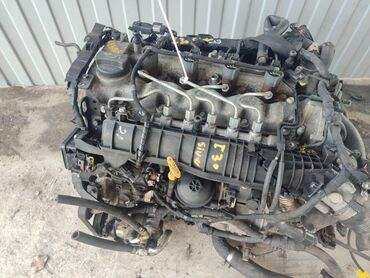 автомобиль nissan juke: Двигатель Hyundai i30 1.6 CRDI 2011 (б/у)