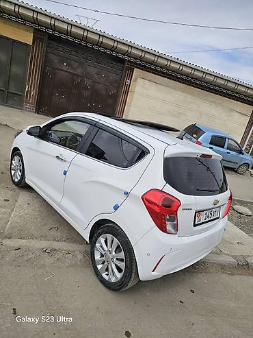 Chevrolet: Chevrolet Spark: 2016 г., 1 л, Автомат, Бензин, Хэтчбэк — 6