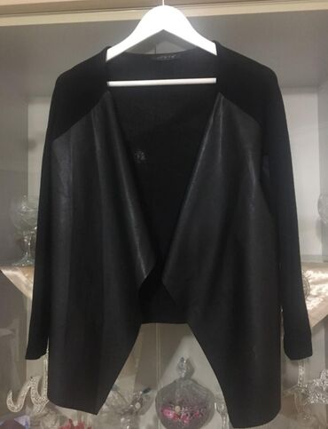 don geyimleri: Женский свитер L (EU 40), цвет - Черный