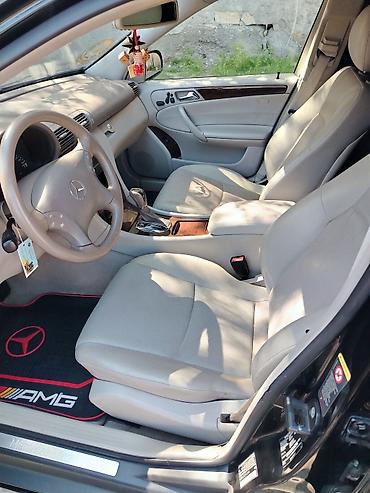 Mercedes-Benz: Mercedes-Benz C-Class: 1.8 l | Sedan — 5