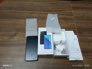 Xiaomi: Xiaomi Redmi Note 13, 256 GB, rəng - Qara, 
 Sensor, Barmaq izi, Simsiz şarj