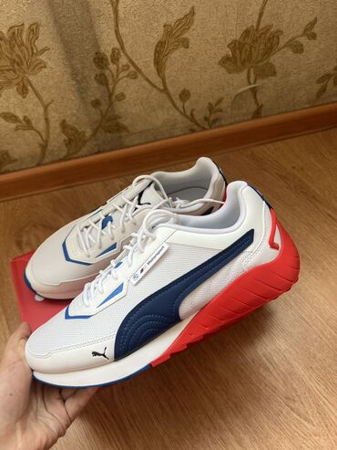 лоро пиано обувь бишкек цена: Мужские кроссовки, 41, Puma, Новый, цвет - Белый, Самовывоз, Платная доставка
