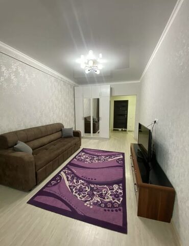 однокомнатная квартира на месяц: 1 комната, 44 м², Элитка, 8 этаж, Евроремонт