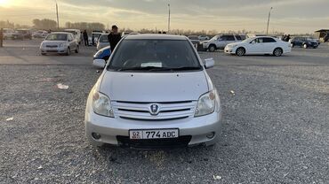 toyoto ist: Toyota ist: 2003 г., 1.3 л, Автомат, Бензин, Хэтчбэк