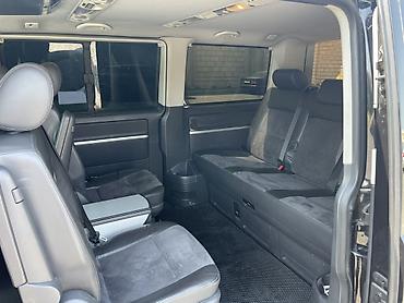 led panel: Volkswagen Multivan: 2 l | 2011 il Van/Minivan — 9