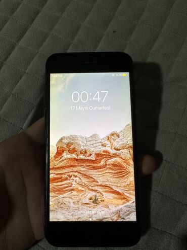 Apple iPhone: IPhone 7, 32 GB, Qara, Zəmanət, Barmaq izi