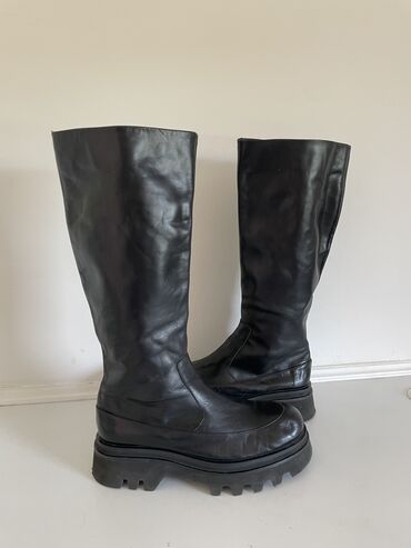 zenske cizme za zimu: High boots, Zara, 40