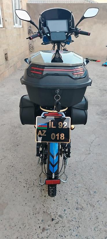 elektrikli skuterler m4 max: Turon elektron moto 3 skors 50-55 suret Manıtor baqaj klaiton manitor — 2