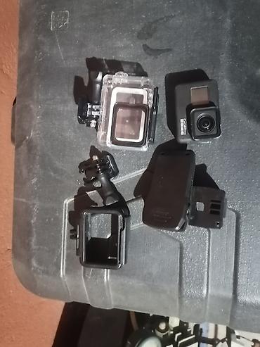 Техника и электроника: GoPro aksiyon kamerası dəsti Kompakt ölçülü GoPro kamera və bir neçə — 9