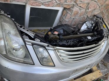 жак а4: Бампер Передний Toyota, Б/у, Оригинал