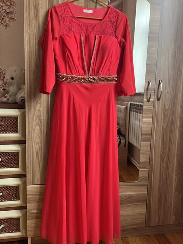 dress: Ziyafət donu, 2XS (EU 32)