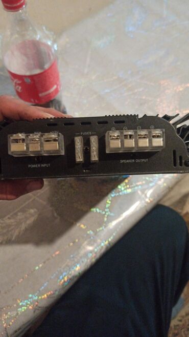 Dinamiklər və sabvuferlər: Avtomobil üçün Pioneer səs sistemi komplekti Tərkib: - Pioneer — 7