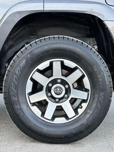 Toyota: Toyota 4Runner: 2020 г., 4 л, Автомат, Бензин, Внедорожник — 11