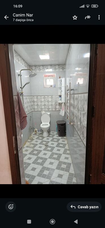 Həyət evləri və villaların satışı: Satılır: 2 mərtəbəli fərdi yaşayış evi - Divarlar qırmızı/kərpic — 8