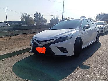 changan q07: Toyota Camry: 2018 г., 2.5 л, Автомат, Бензин, Седан — 1