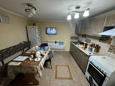 дом 12 мкр: Дом, 85 м², 3 комнаты, Собственник, Косметический ремонт