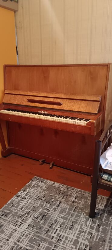 Səs avadanlığı: Piano, Akustik