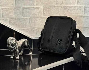 opposite torbe: Shoulder bag