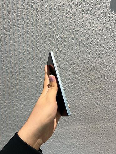 pixel fold: Poco F5, Б/у, 256 ГБ, цвет - Белый, В рассрочку, 2 SIM — 4