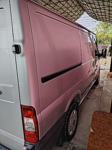 Yük maşınları: Ford Transit yük furgonu - Korpus: qapalı panel furgon, ikitaylı arxa — 4