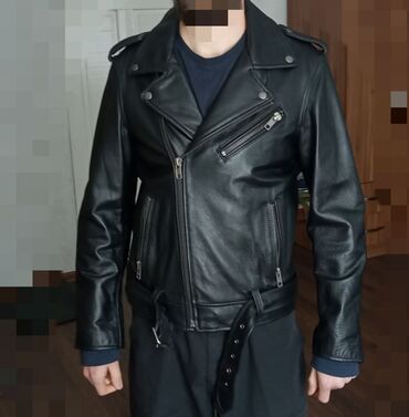 Мужская одежда: Куртка цвет - Черный