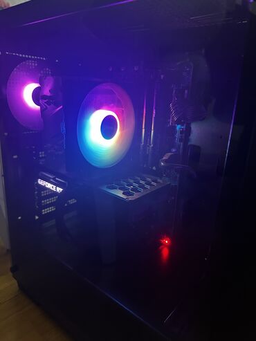 Kompüter və noutbuk aksesuarları: CPU: intel I5-12400f Motherboard: Gigabyte b660m ddr4 RAM: Kingston