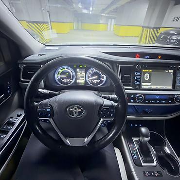 es 300h 2017: Toyota Highlander: 2017 г., 3.5 л, Автомат, Гибрид, Кроссовер — 8