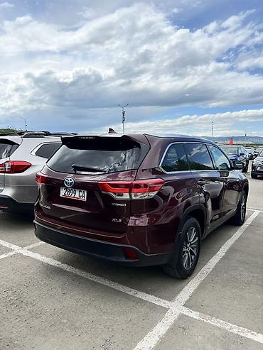 rav 4 2018: Toyota Highlander: 2019 г., 3.5 л, Гибрид, Кроссовер — 3