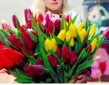 тюльпаны и розы: Тюльпаны оптом к 8 марта на заказ. от 500 шт От 200 до 500 at lalafo.kg тюльпаны и розы: Тюльпаны оптом к 8 марта на заказ. от 500 шт От 200 до 500