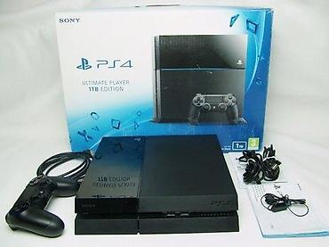 torbe o bag: U ponudi Sony Playstation 4 sa naslova. Konzola je novija fat — 6