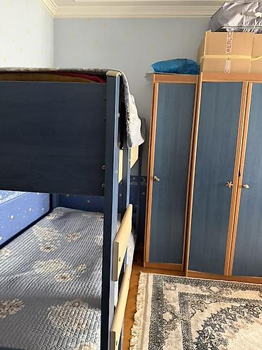 Oğlan və qız üçün, İşlənmiş, 2 təknəfərlik çarpayı lalafo.az -da Oğlan və qız üçün, İşlənmiş, 2 təknəfərlik çarpayı