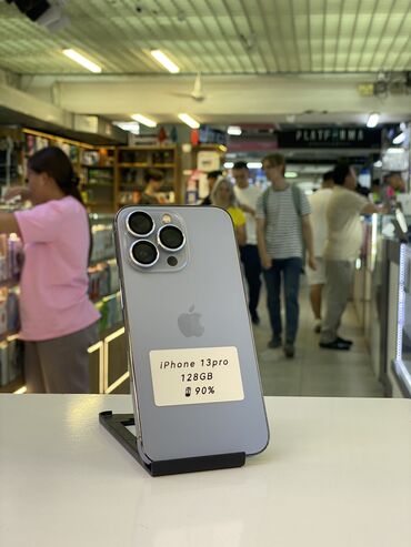чехол для смартфона на руку: IPhone 13 Pro, Б/у, 128 ГБ, Blue Titanium, Защитное стекло, Чехол, В рассрочку, 90 %