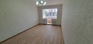 Медицинские центры: 2 комнаты, 43 м², 104 серия, 4 этаж, Евроремонт