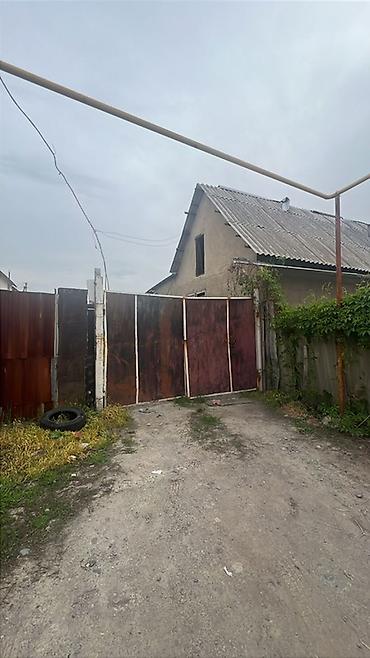 Продажа коттеджей и домов: Продаётся жилой дом с участком Дом 96м2 Ак-Ордо 3 Участок 4 соток — 1