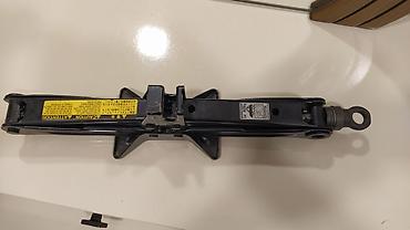 radius teker: Avtomobil üçün qayçı tipli domkrat - Brend: Toyota (üzərində orijinal — 4