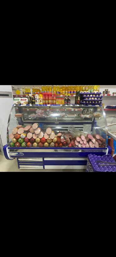 Mətbəx mebeli: Vitrin soyuducu satilir 400azn. Olcu 1.50m. Unvan bineqedi NA