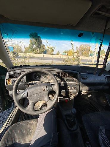 id4 pro: Volkswagen Golf: 1994 г., 1.6 л, Механика, Бензин, Хэтчбэк — 4