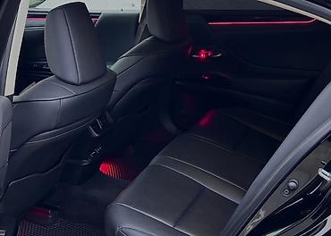 Lexus: Lexus ES: 2022 г., 2.5 л, Вариатор, Гибрид, Седан — 14