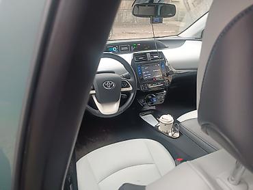 Toyota: Toyota Prius: 2016 г., Вариатор, Гибрид, Хэтчбэк — 6