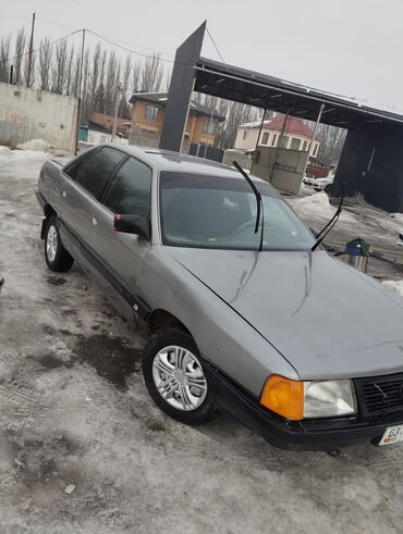 Audi: Audi 100: 1990 г., 1.8 л, Механика, Бензин, Седан — 10