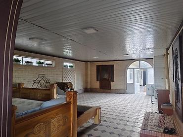 Үйлөрдү ижарага берүү: 200 м², 5 бөлмө, Пишпек, Чогуу жашоосу жок — 2