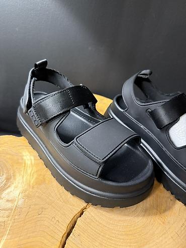 sg: Мужские кроссовки, 41, Crocs, Новый, цвет - Серый, Самовывоз — 5